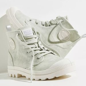 Brand new Palladium mint green canvas boots
